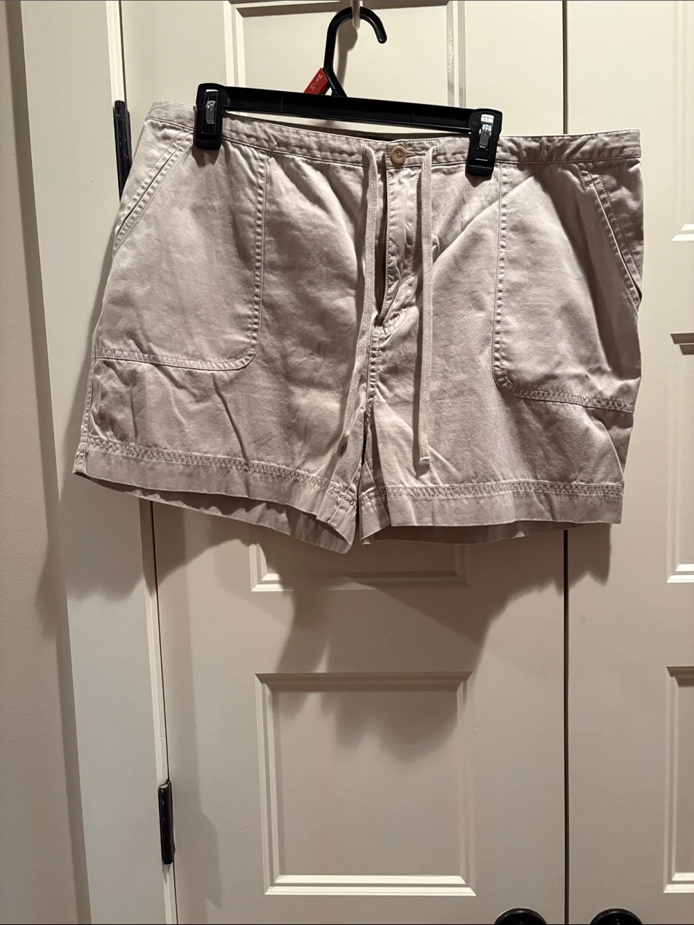 Eddie Bauer Women’s Casual Drawstring Shorts - Light Beige size 18